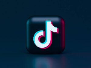 تيك توك